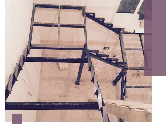 Монтаж лестниц на металлокаркасе в Ельце быстро и качественно