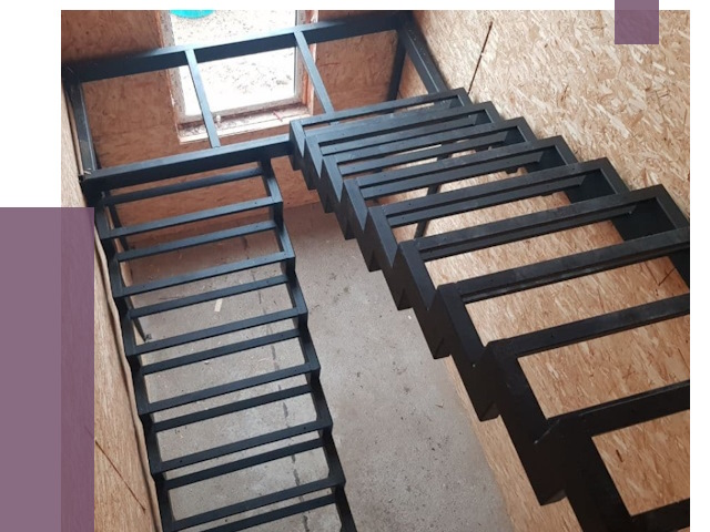 Демонтаж лестниц на металлокаркасе в Ельце от 7393 руб. за м²