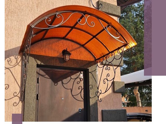 Демонтаж козырьков в Ельце быстро и безопасно