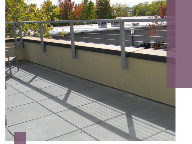 Металлические парапеты под ключ в Ельце: монтаж и изготовление